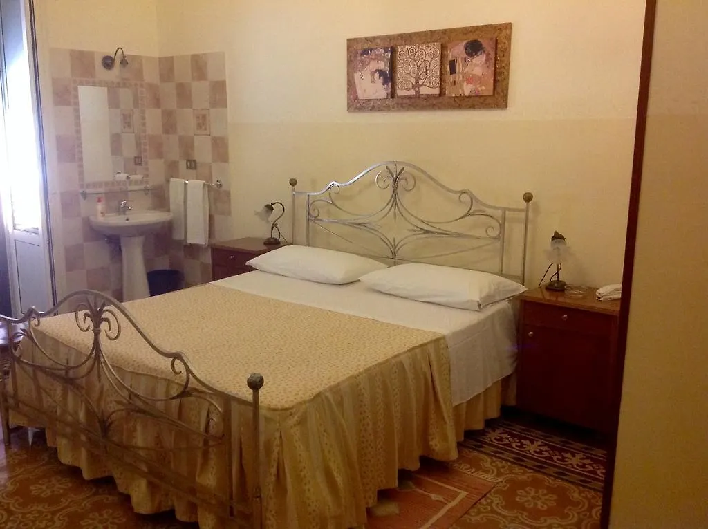 Albergo Cavour パレルモ 0*,  イタリア
